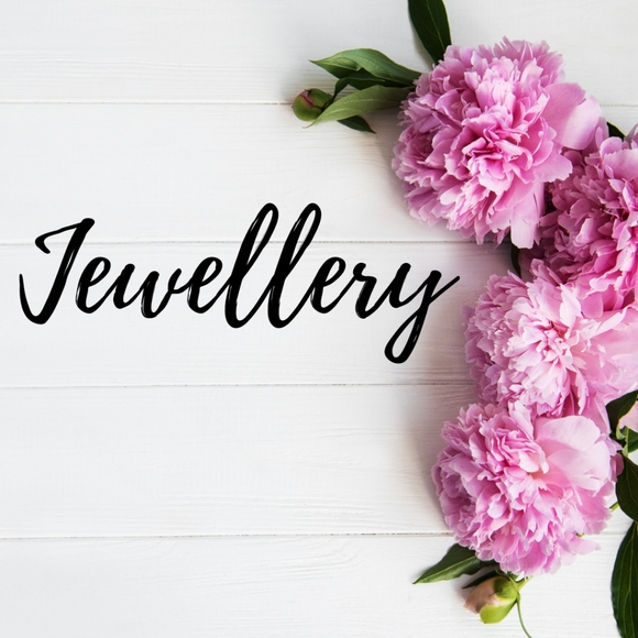 Jewellery - Picture 1 of 1